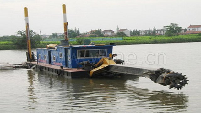 Collector Dredger