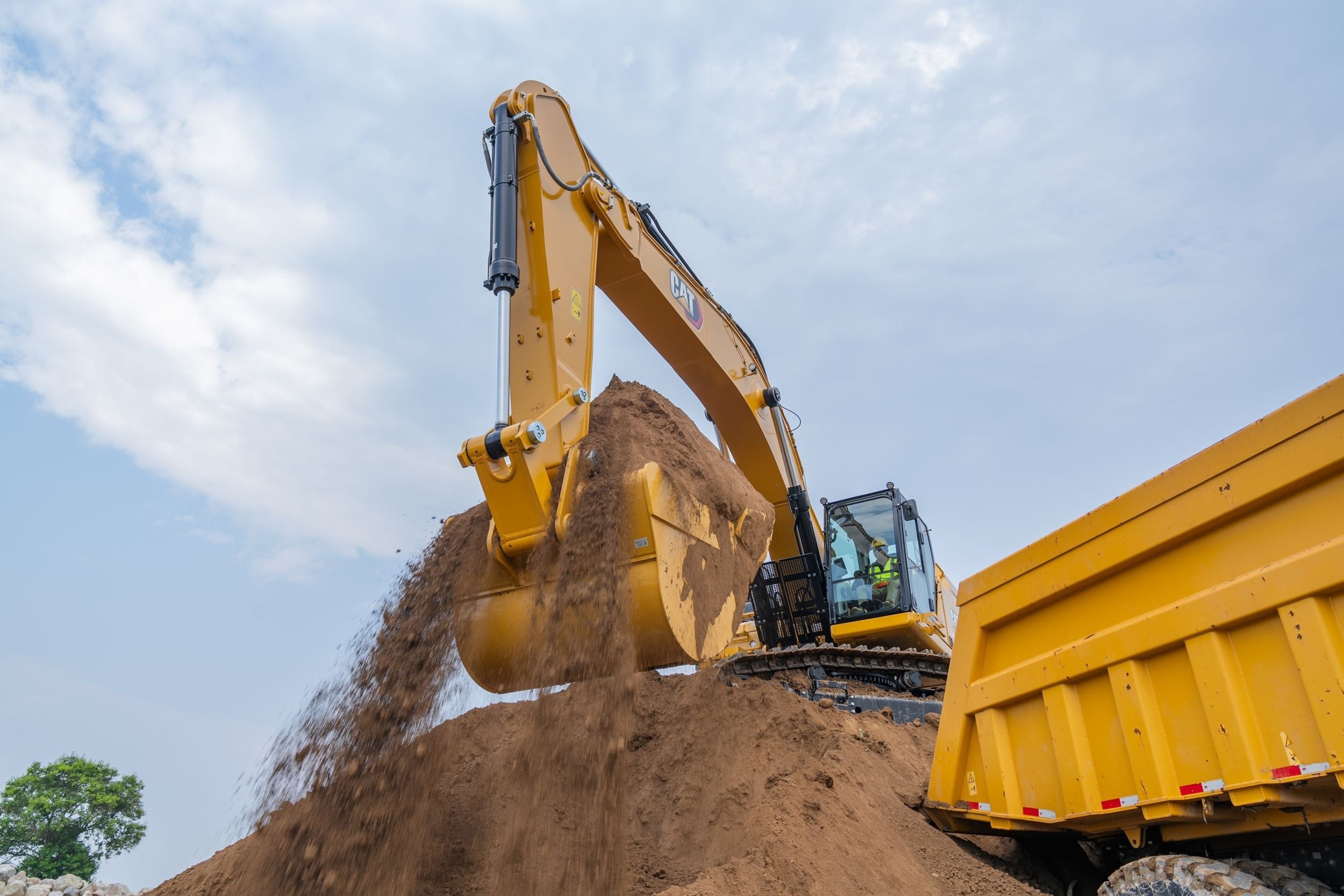 Cat355 - Cat Excavator