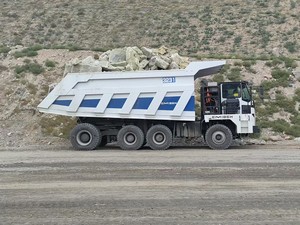 EM186H - China mining dump truck