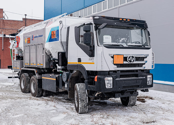 MSZU-14-NPB - NPGM MSZU-14-NPB - NPGM Explosive Mixing Charging Truck