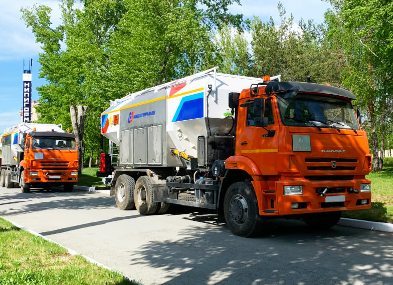 MZ-3B-15E - NPGM MZ-3B-15E - NPGM Explosive Mixing Charging Truck
