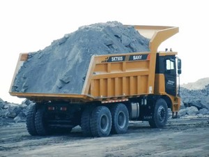 Sany SKT90S auto mining dump truck is climbing.