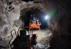 SITON DL2 - China mining auxiliary vehicles