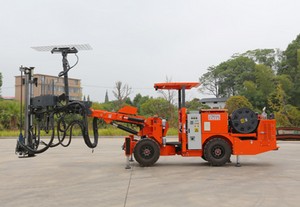 SITON DS2 - China mining auxiliary vehicles