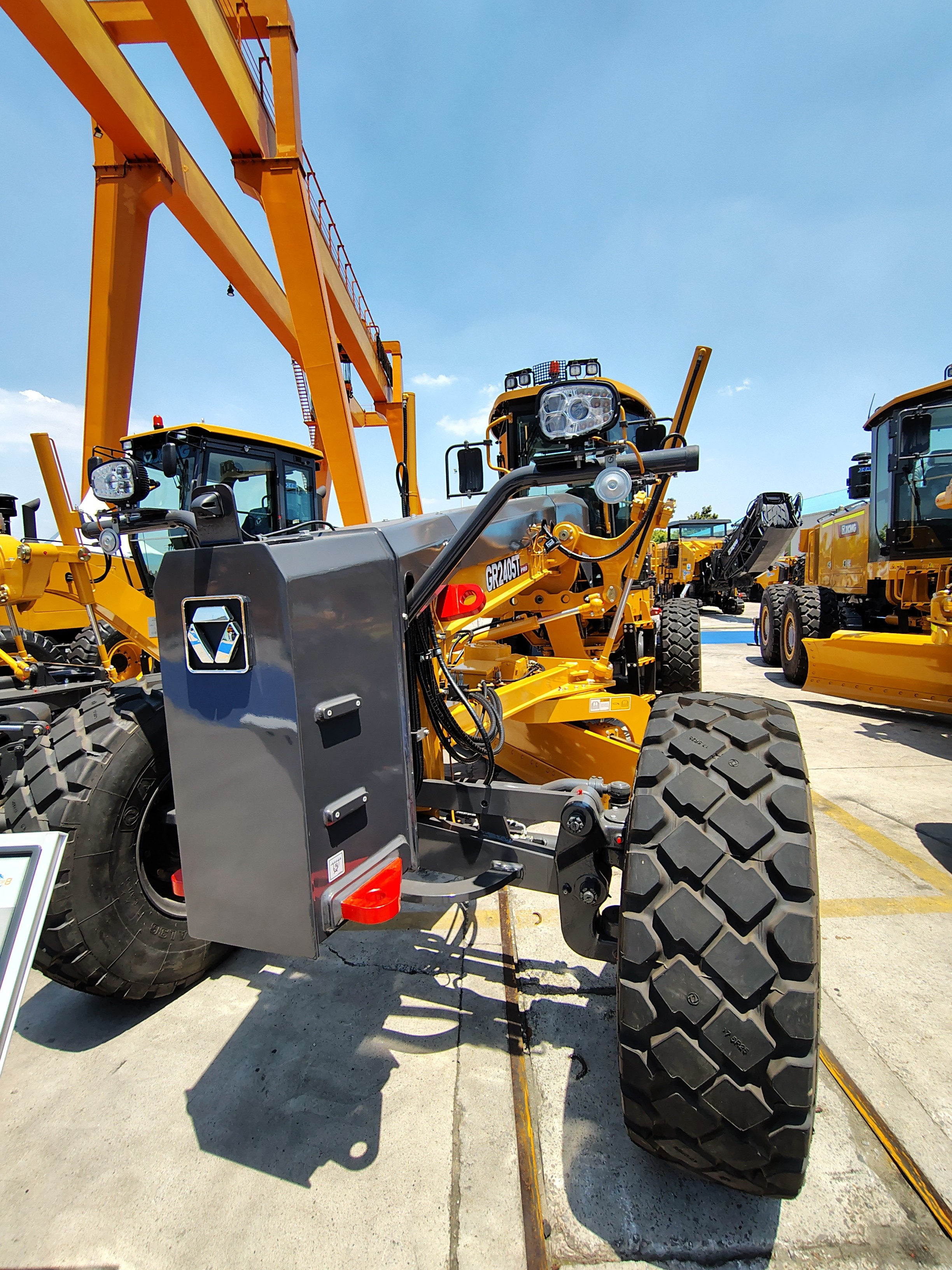 GR2405T PRO - XCMG GR2405T PRO - China XCMG mining dump truck